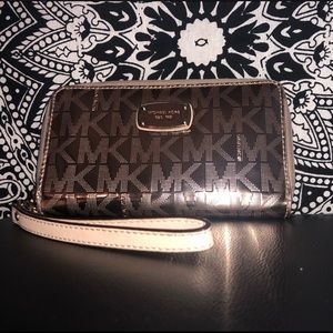 Michael Kors Rose Gold Phone Wristlet!